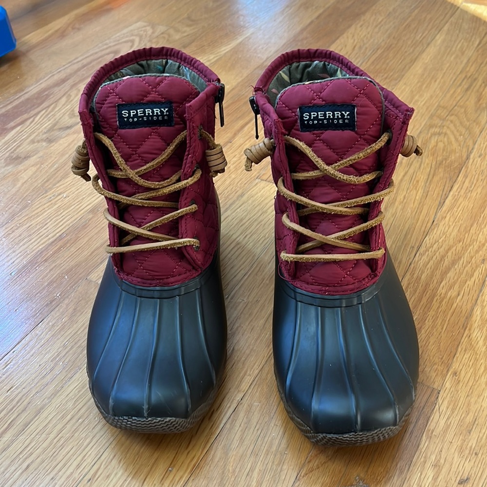 Quilted Sperry Duck Boot, 6.5 rain boot